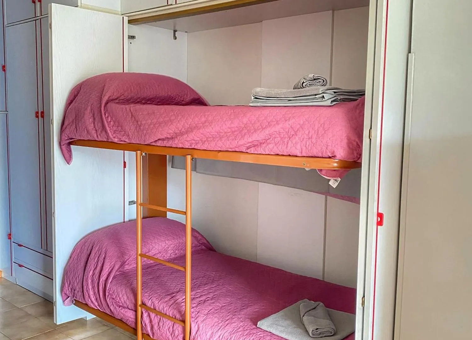 Grazioso Appartamento N 61 A 100 Mt Dal Mare Bibione